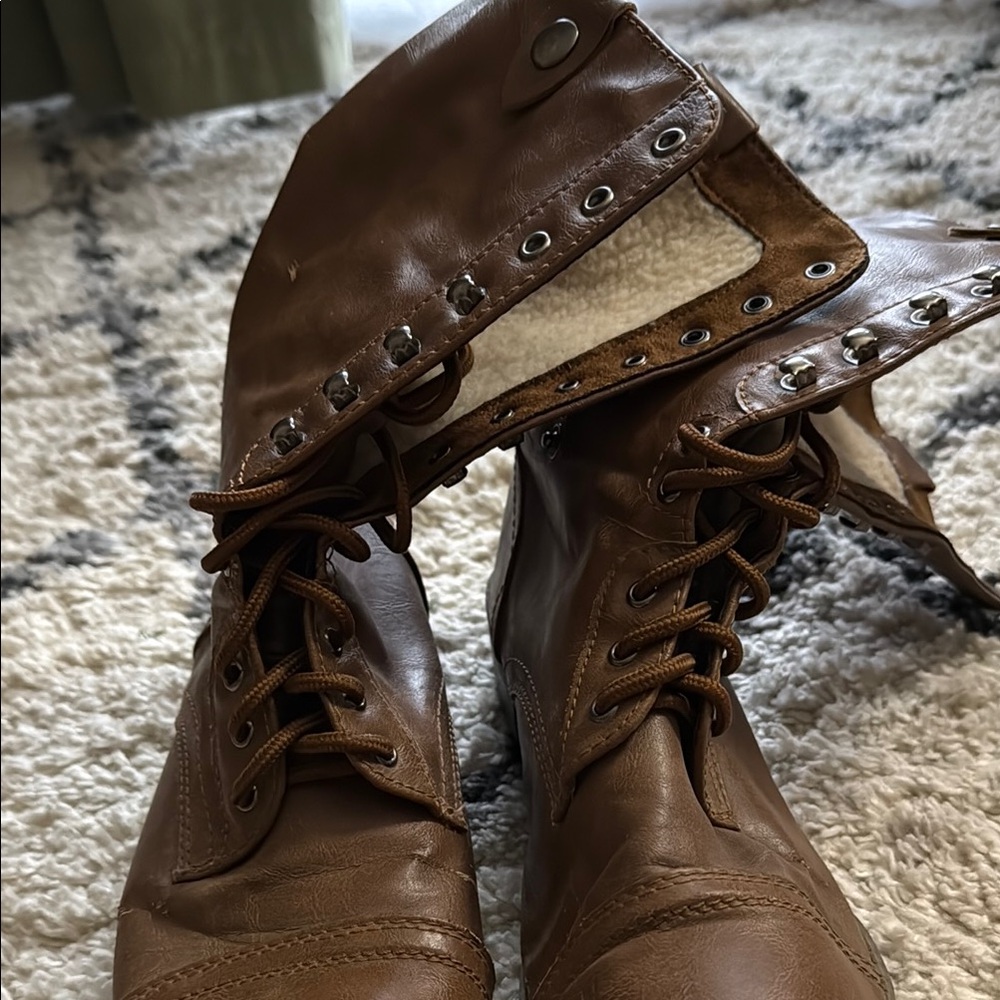 Brown Lace-Up Cottagecore Sherpa Fold Down Combat Ankle Boots - Picture 2 of 11